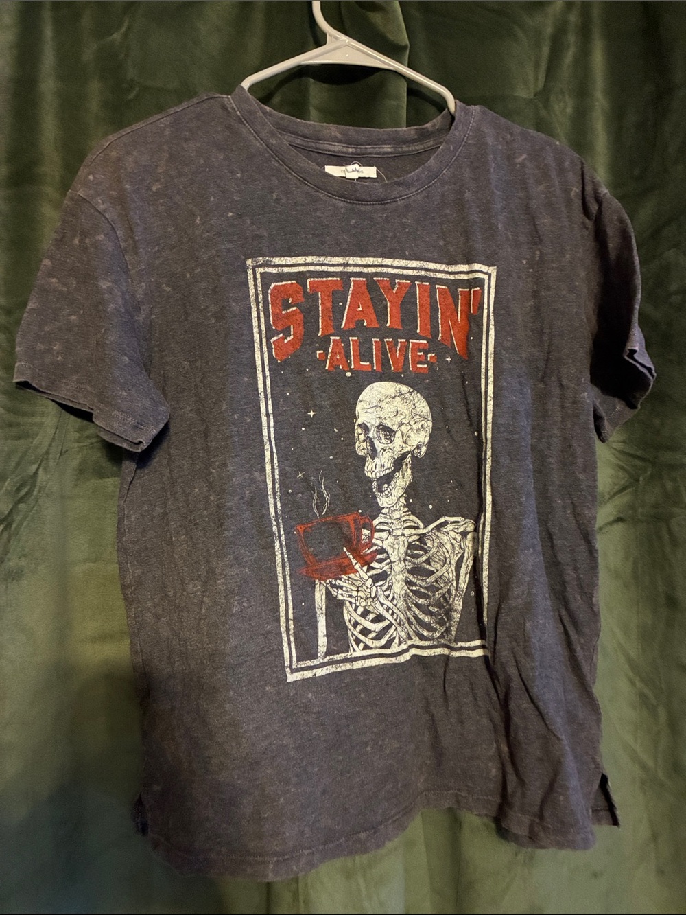 Stayin' Alive Skeleton Graphic Tee - Gray with Red Accents